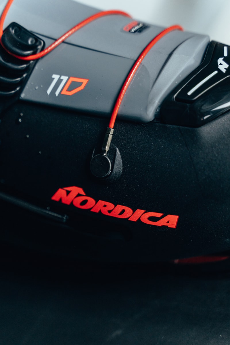 nordica hf boot ski skiwear single click rear entry system design technical double axis pivot cork liner primaloft footwear boots 