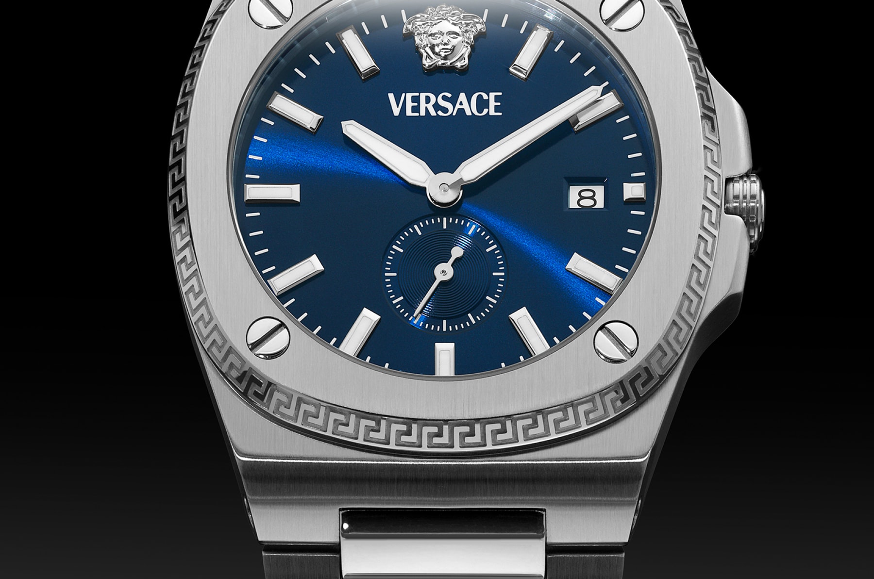 Versace Fall/Winter 2025 Collection: Bold by Design