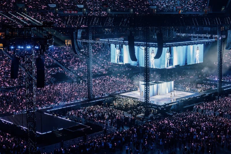 TWICE THIS IS FOR World Tour Review Nayeon, Jeongyeon, Momo, Sana, Jihyo, Mina, Dahyun, Tzuyu Chaeyoung