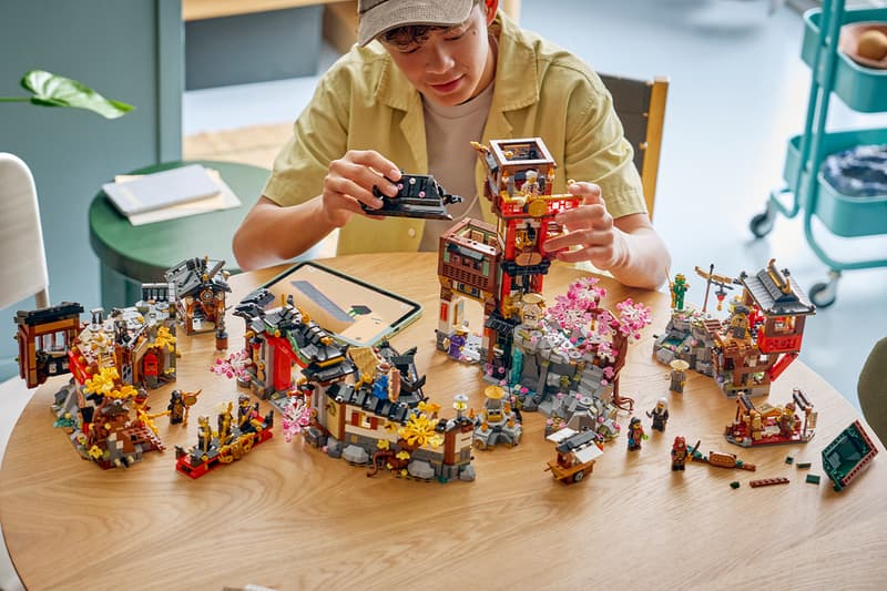 LEGO® NINJAGO® Unveils the 15th Anniversary "The Old Town" Set 23 minifigures toys Young Wu, Young Garmadon, and The First Spinjitzu Master