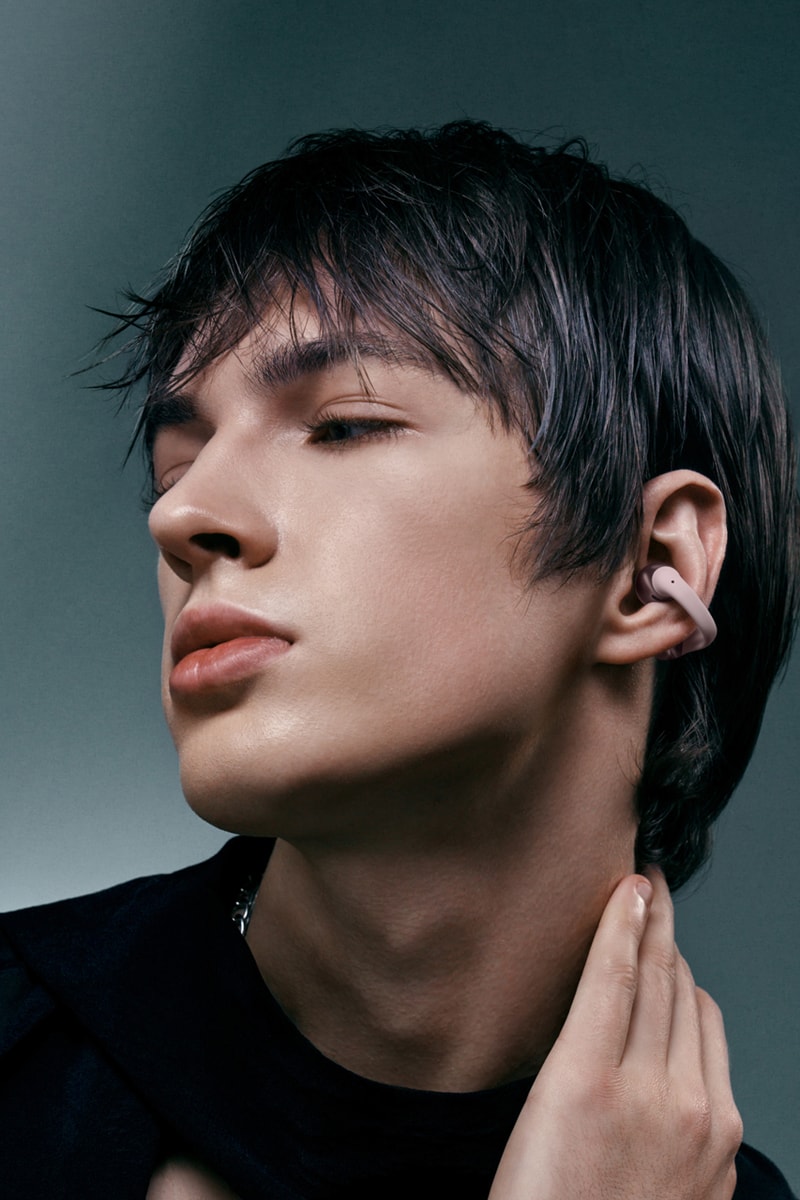 Shokz OpenDots ONE Open-Ear Earbuds UK JointArc™ Dolby Sound Music Podcasts Shokz’s Bassphere™ OpenBass™ 
