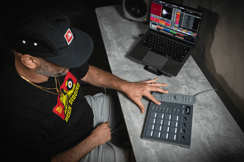 Serato Debuts 'SLAB' – Its First Standalone Beatmaking Device akai mpc live iii native instruments daw music production