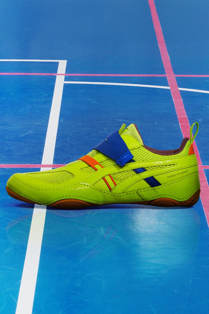 ASICS and Miyake Design Studio Launch the ISSEY MIYAKE FOOT Project green grey black hyper taping model