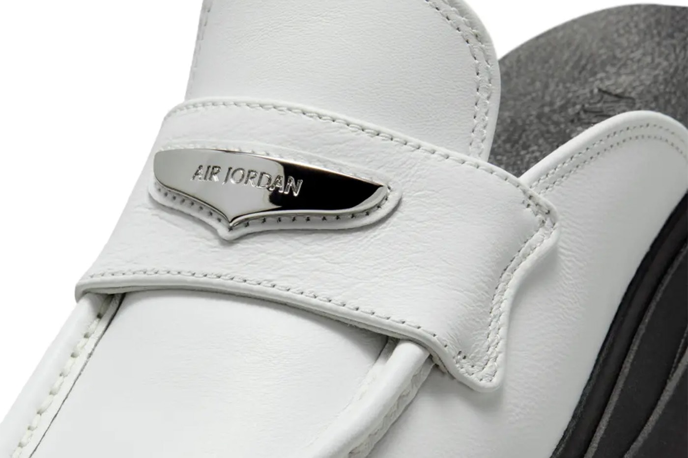 Jordan Brand Air Jordan Mule Summit White/Black/Metallic Silver HJ4292-100 Release Info