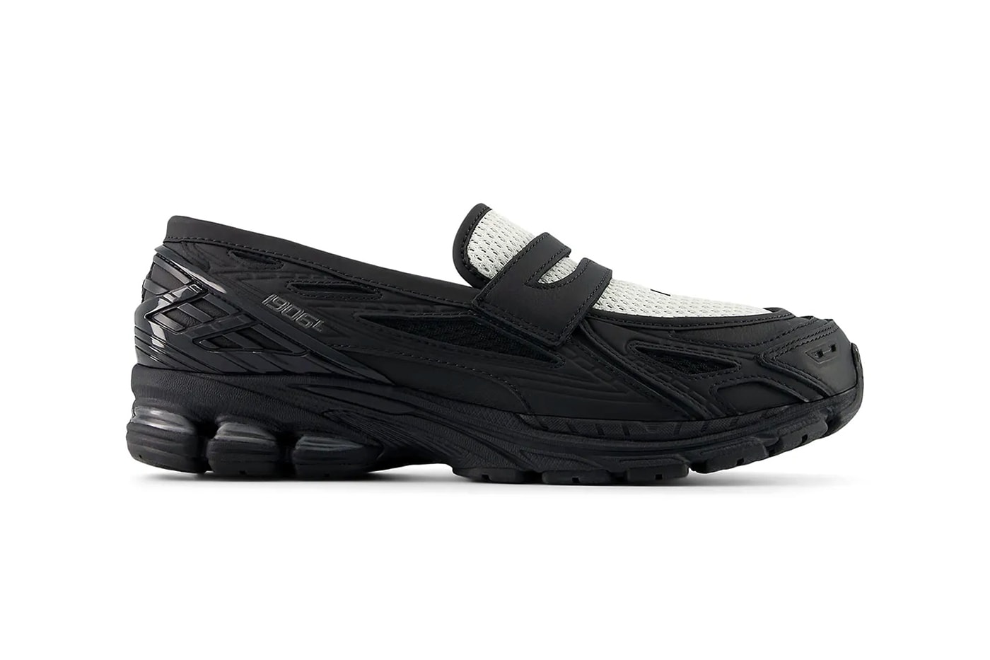 Official Look at the New Balance 1906L "Black/Angora" U19068G9 sneaker loafer 