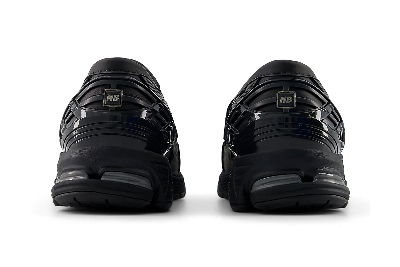 Official Look at the New Balance 1906L "Black/Angora" U19068G9 sneaker loafer 