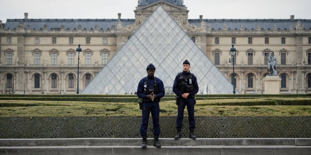 The 10 Art Moments That Defined 2025 The 10 Art Moments That Defined 2025