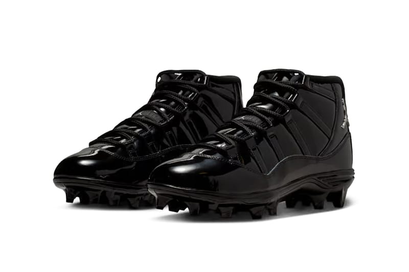 all black jordan 1 cleats