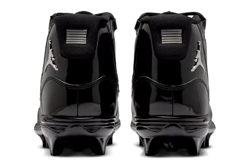 Air Jordan 11 TD Cleats Receives "Black Patent" Iteration HM7324-001 Black/Anthracite-Metallic Silver football jordan brand triple black