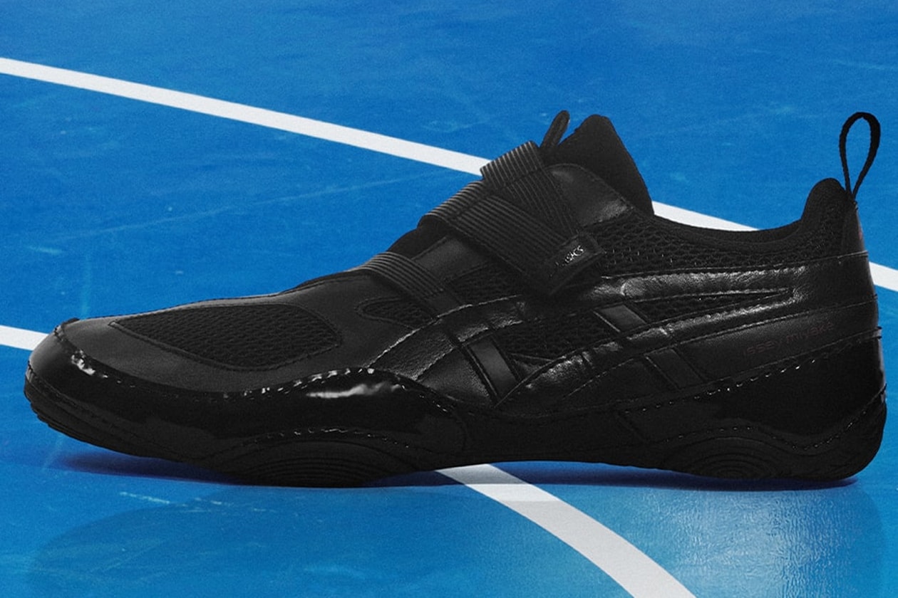 รวมหัวข้อสนีกเกอร์เด่นสัปดาห์ที่ 5 ธันวาคม 2025 Nike Book 1 Torched New Balance Year of the Horse Collection Nike Kobe 9 EM Protro Stitches New Balance AC Runner Nike A’One Stone Mauve Nike Sabrina 3 Iron Grey New Balance RC56 Ice Wine Nike Book 2 Rising Converse SHAI 001 Clean Slate MDS MIYAKE DESIGN STUDIO ASICS HYPER TAPING