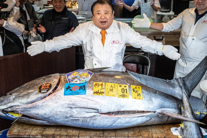 243KG Bluefin Tuna Fetches Record-Breaking $3.2 Million USD at Tokyos Toyosu Market