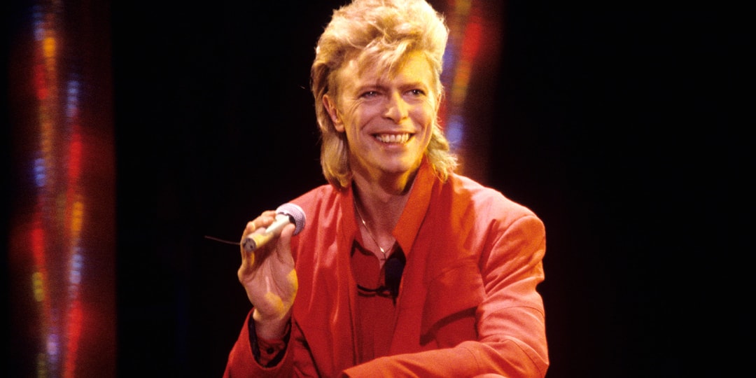 David Bowie: Powrót do Korzeni – Historia Jego Domu i Muzycznej Przygody
