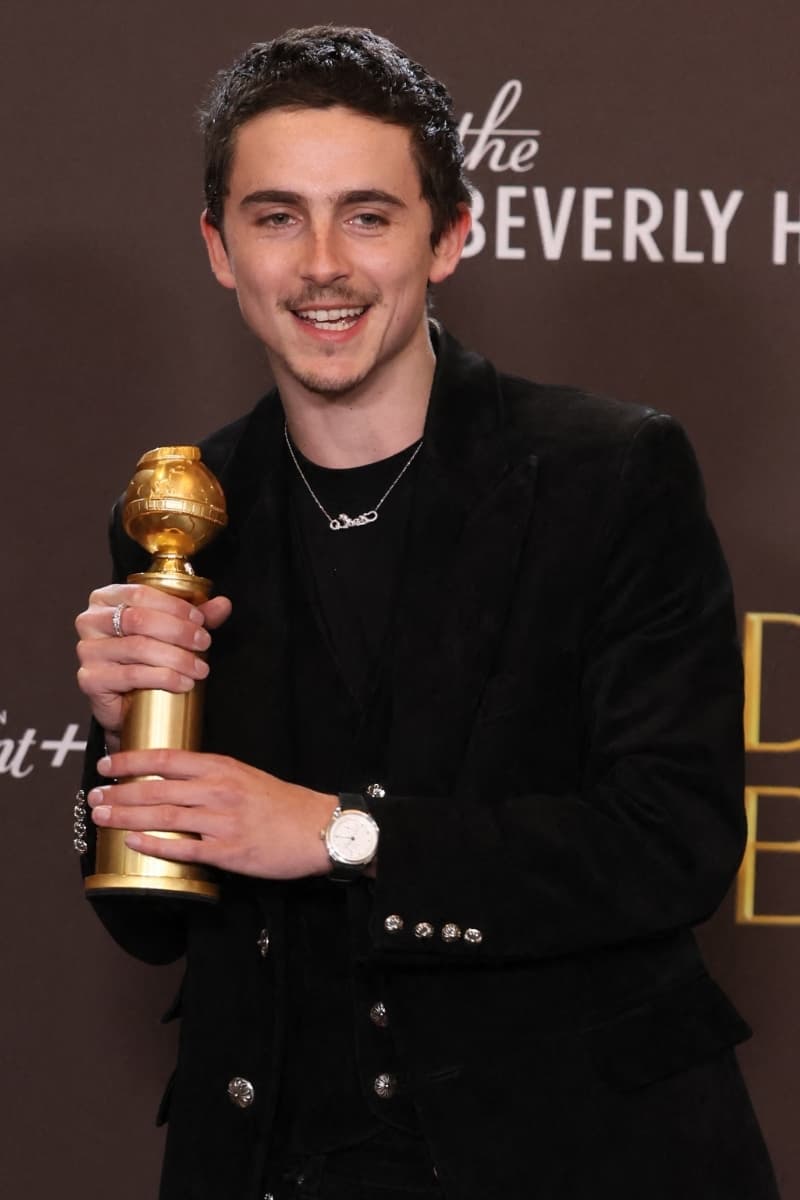 Wrist Check Timothée Chalamet Urban Jürgensen UJ-2 Platinum Case Light Silver Dial Golden Globes 2026