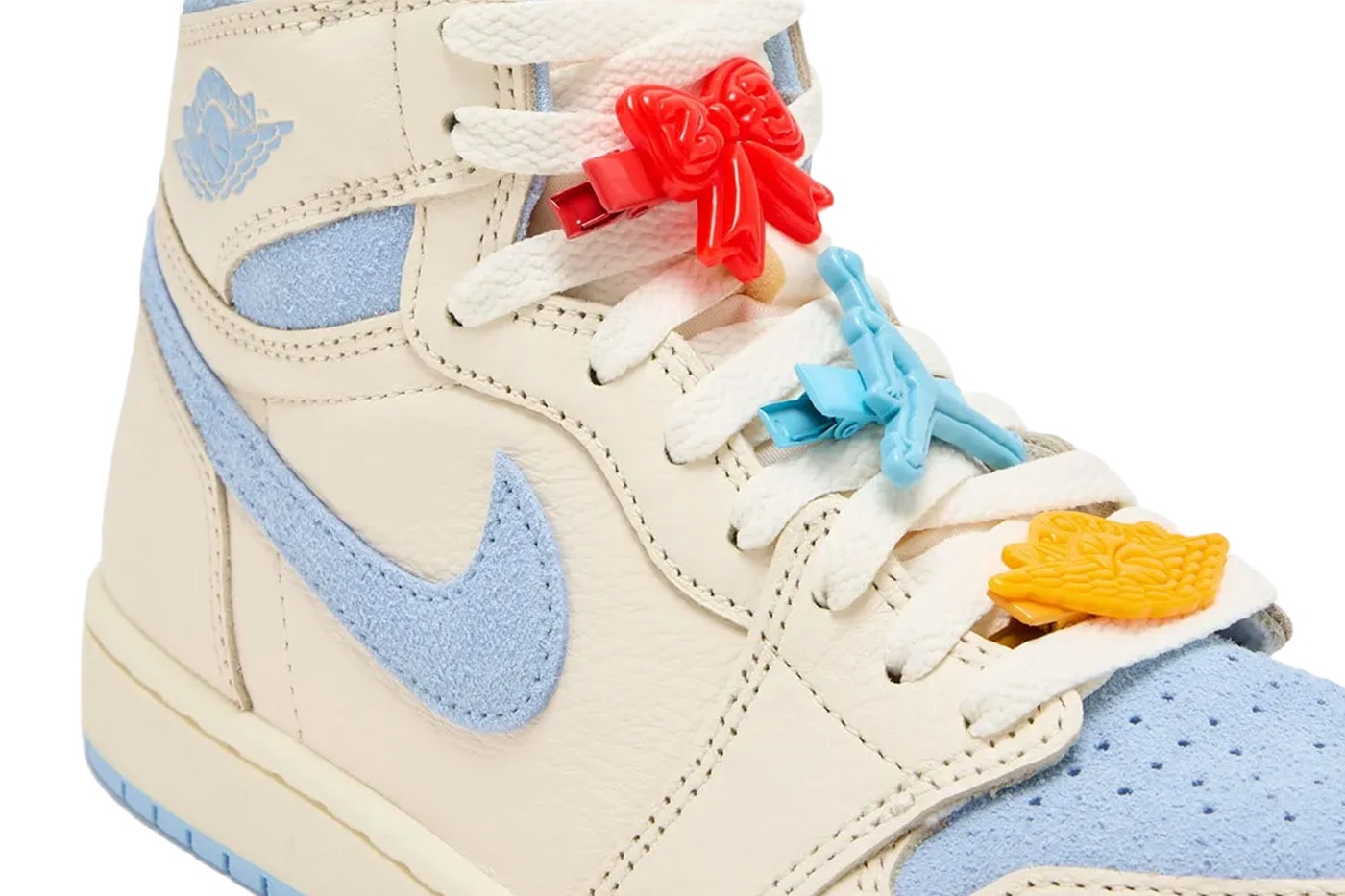 Air Jordan 1 Retro High OG Clips First Look Images