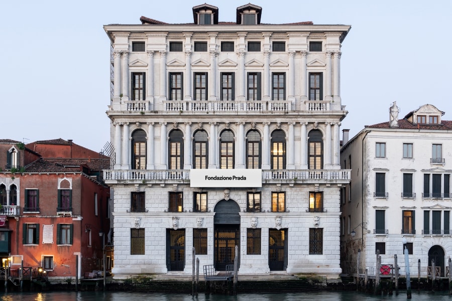 museum shows to see exhibitions paintings artworks contemporary art institutions modern art