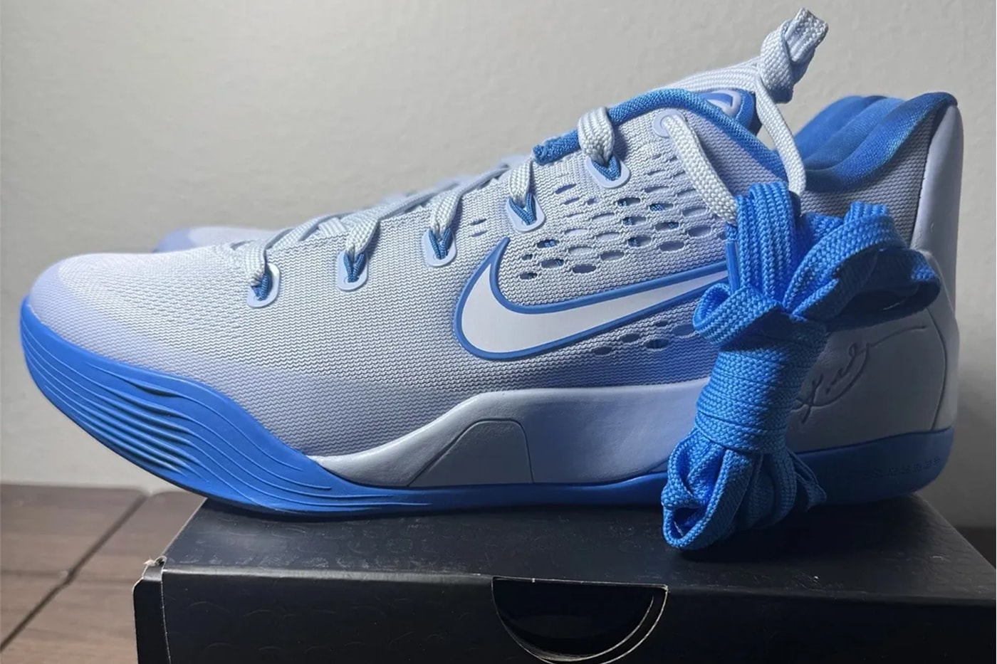 Nike Kobe 9 EM Protro Hydrogen Blue IH1401-402 First Look