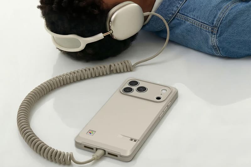 Spigen Classic LC Macintosh 128K Inspired iphone 17 Phone Case Release Info