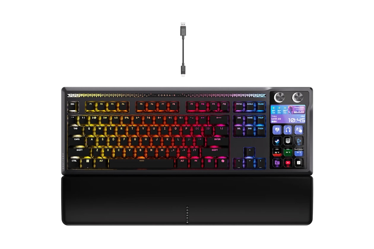 Coolest Gaming Tech Unveiled CES 2026 razer project ava corsair galleon 100 sd keyboard 8bitdo flip pad onexplayer onexfly apex gamesir hypermind modular controller hyperx neurable headset nvidia dlss 4.5 volkswagen sony afeela gaming cabin lenovo legion pro rollable concept asus rog flow z13-kjp ASUS ROG Zephyrus Duo XREAL ASUS ROG R1