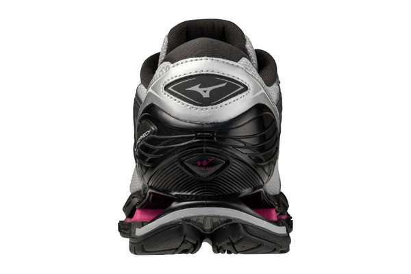 Mizuno WAVE PROPHECY LS “Silver” Japan Exclusive Colorway Release Info