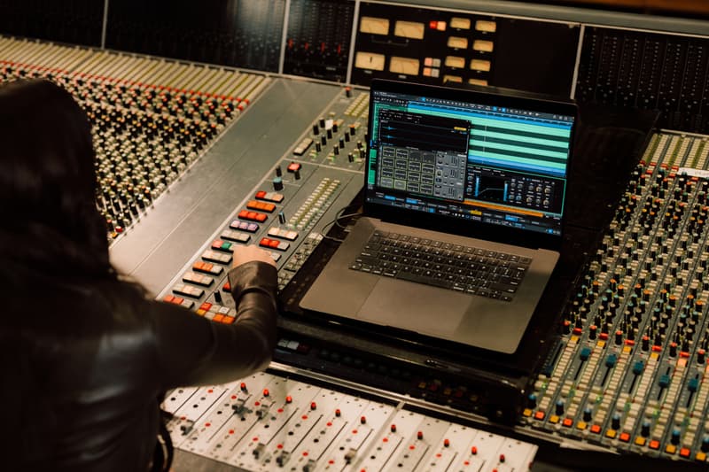 Fender Studio Pro daw Launch Release Info