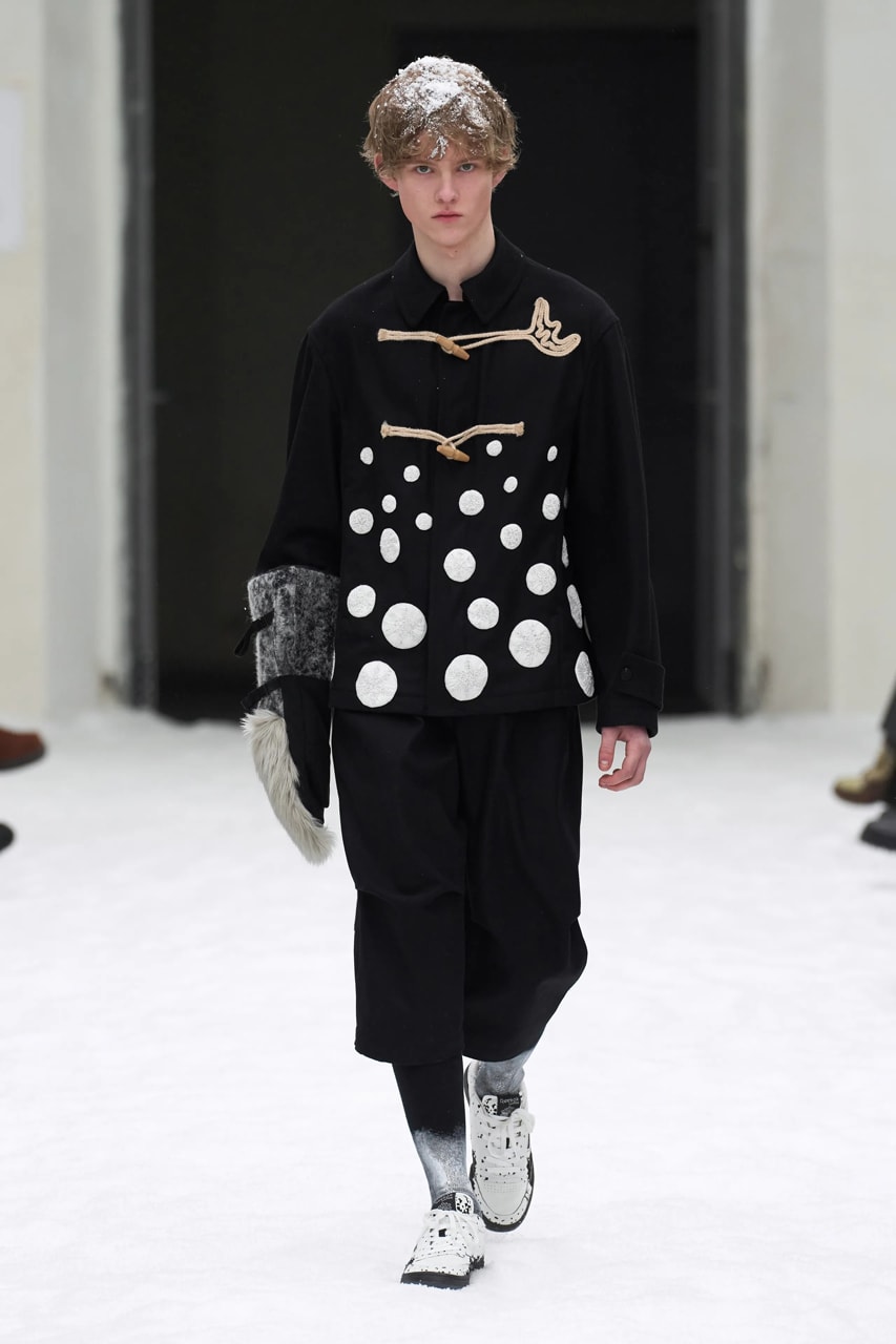 SHINYAKOZUKA FW26 Collection Runway Show Pitti Uomo 109