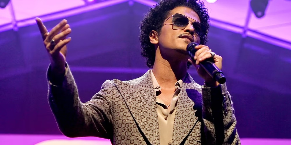 Bruno Mars Expands