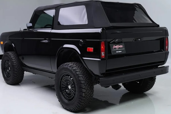 Kevin Hart's Custom Ford Bronco Auction Barrett-Jackson