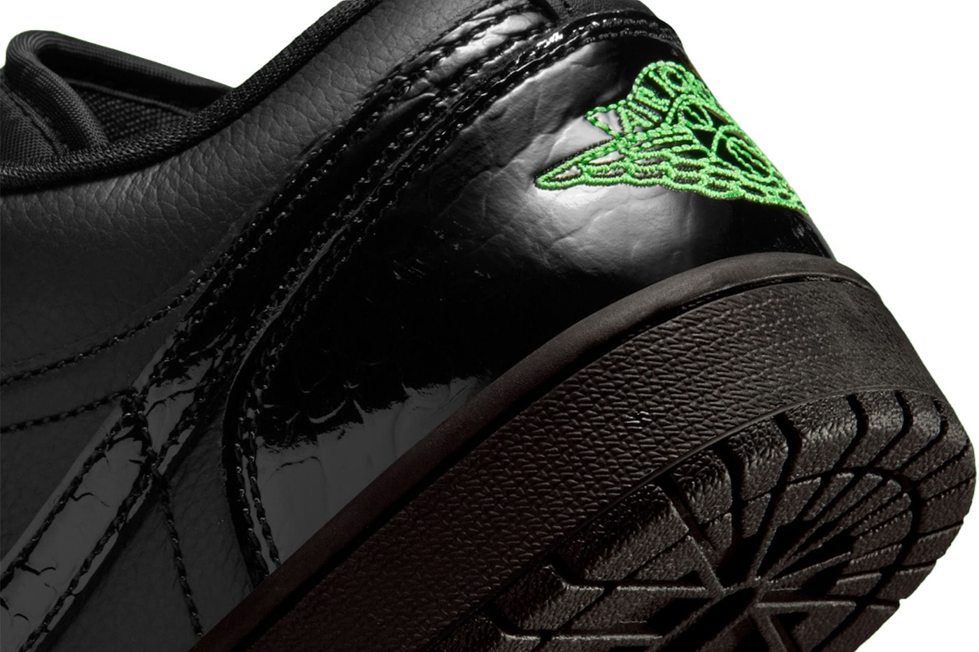 Air Jordan 1 Low “Black/Scream Green” Official Images