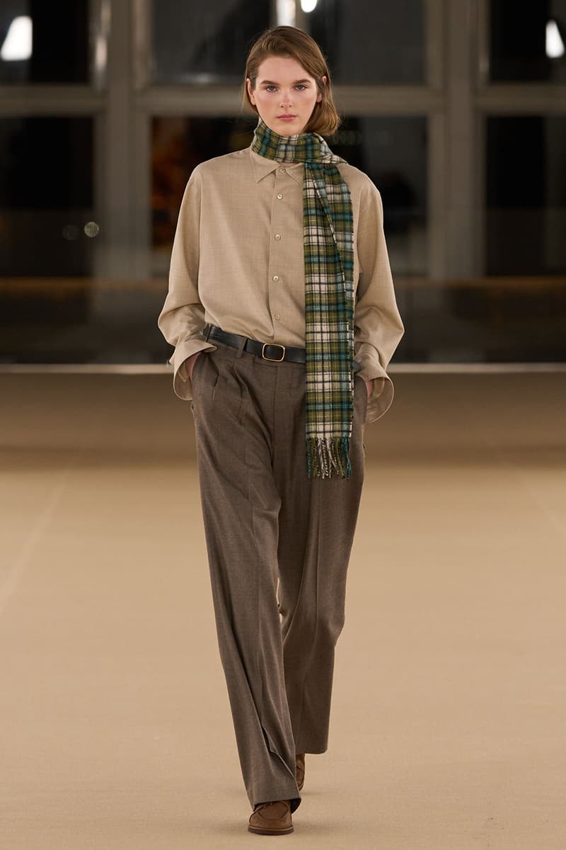 AURALEE Fall/Winter 2026 Paris Fashion Week Runway Collection ryota iwai minimalism japanese brand