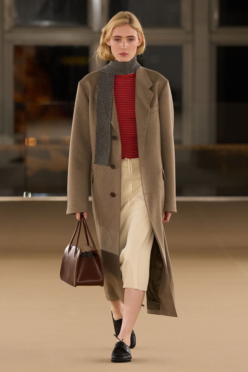 AURALEE Fall/Winter 2026 Paris Fashion Week Runway Collection ryota iwai minimalism japanese brand
