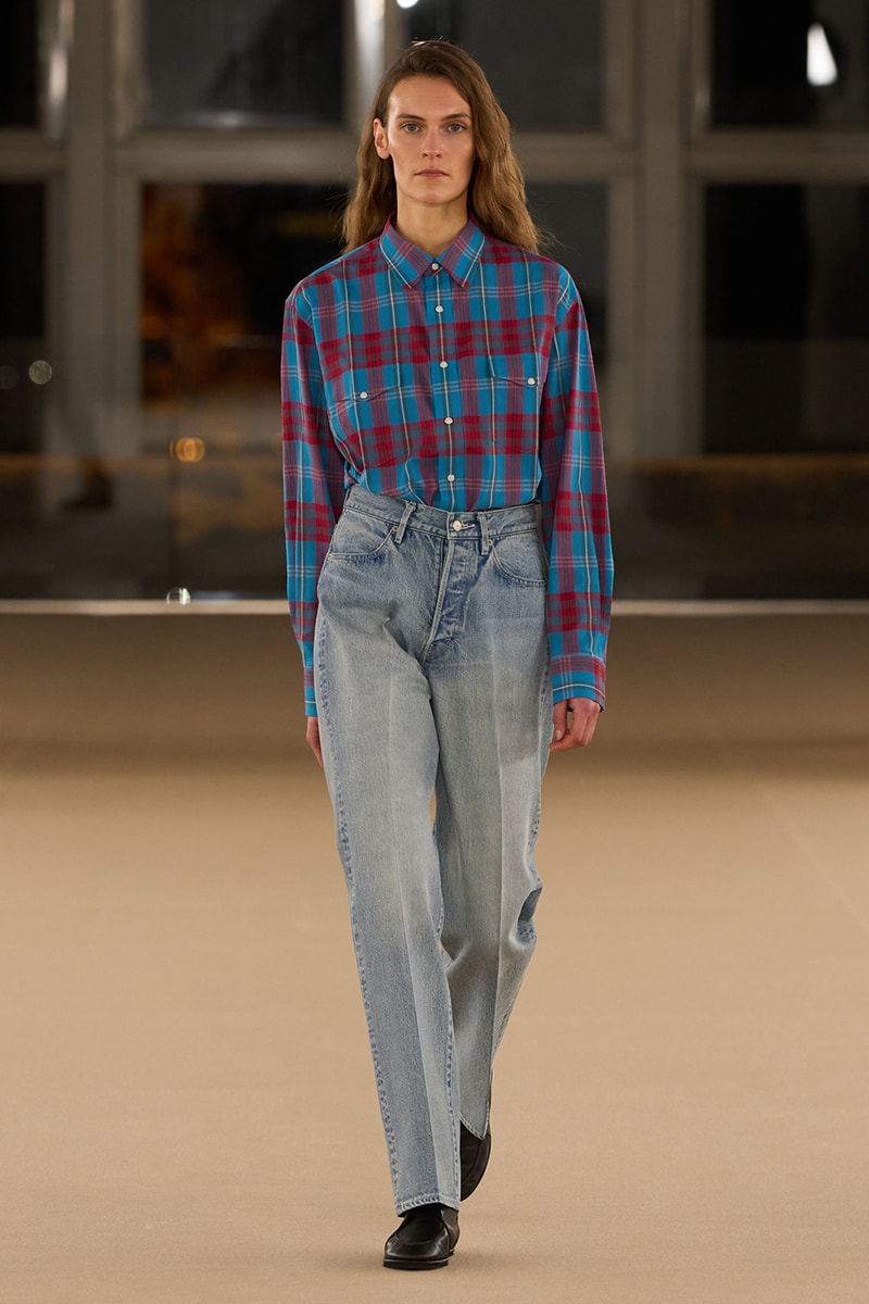 AURALEE Fall/Winter 2026 Paris Fashion Week Runway Collection ryota iwai minimalism japanese brand