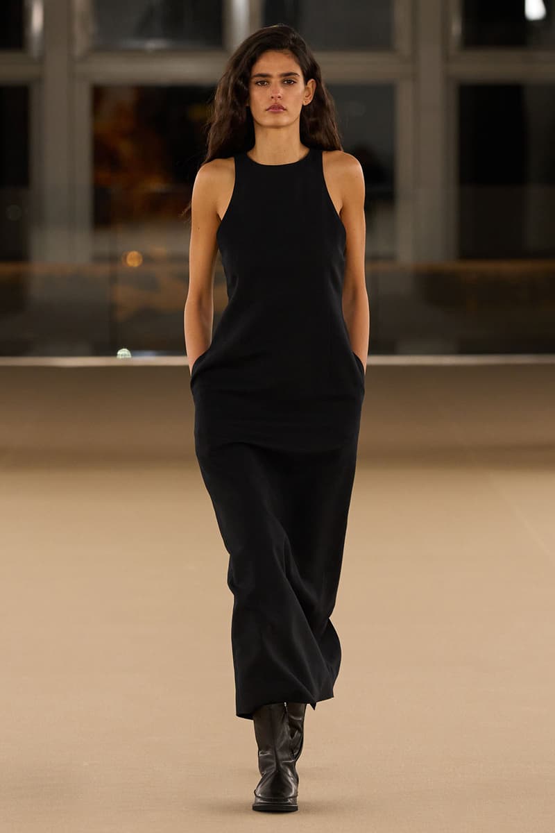 AURALEE Fall/Winter 2026 Paris Fashion Week Runway Collection ryota iwai minimalism japanese brand