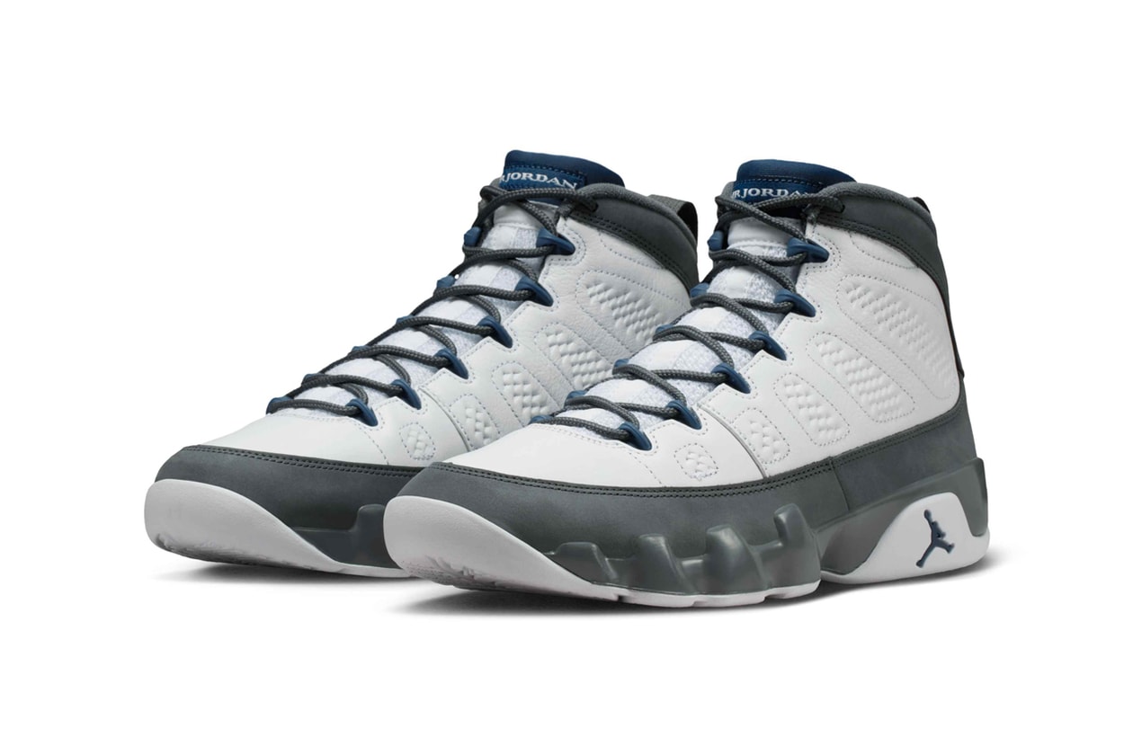 Best Sneaker Releases January 2026 Week 3 New Balance Gator Run Shadow Red Black MDS (MIYAKE DESIGN STUDIO) ASICS HYPER TAPING Nike Kobe 1 Protro 81 Points Converse SHAI 001 Ares Grey HBX Parra OTW by Vans Old Skool 36 HBX Nike Total 90 Shox Magia Metallic Silver Pack Action Bronson New Balance 1890 Cyborg Tears Levi’s Air Jordan 3 Year of the Horse HBX Air Jordan 9 Flint Grey NikeSKIMS Rift Mesh