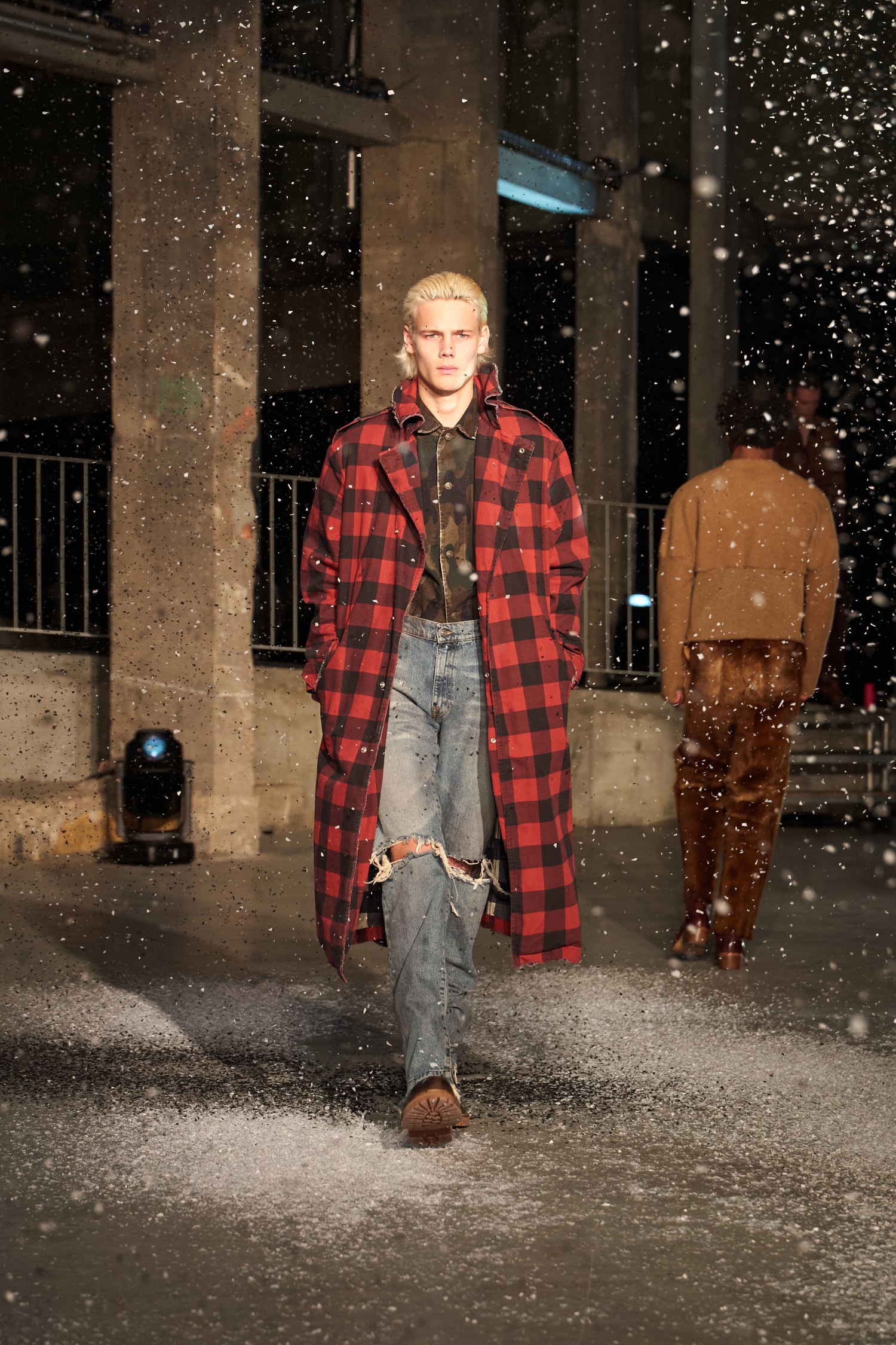 Guillermo Andrade 424 Paris Fashion Week FW26 Collection Finds Finds Perfection in the Imperfection