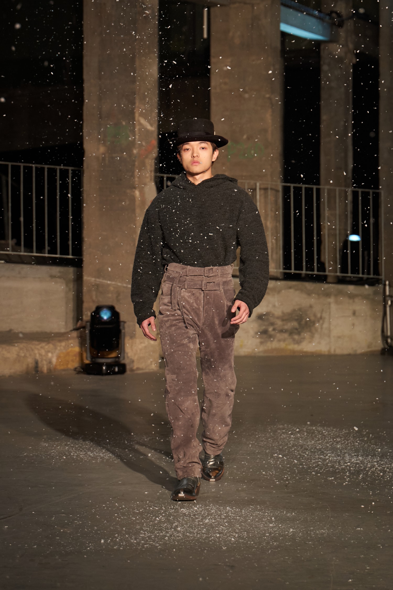 Guillermo Andrade 424 Paris Fashion Week FW26 Collection Finds Finds Perfection in the Imperfection