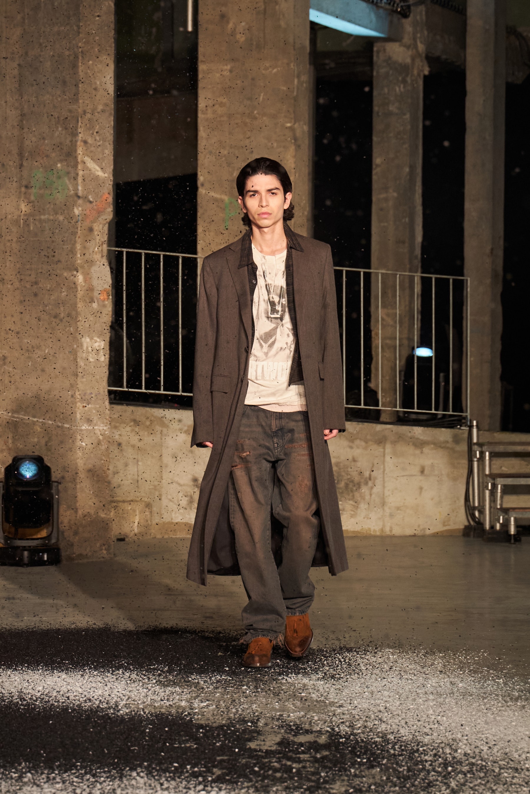 Guillermo Andrade 424 Paris Fashion Week FW26 Collection Finds Finds Perfection in the Imperfection