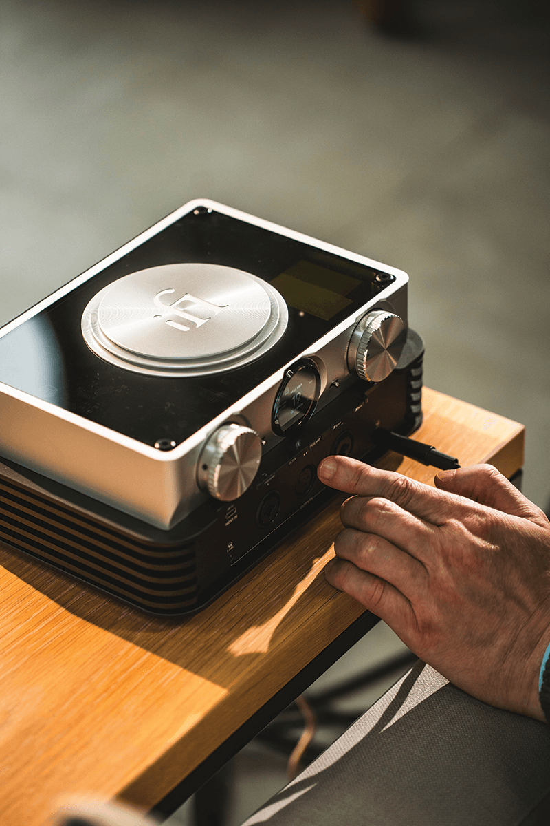 ifi iDSD PHANTOM audio audiophile luxury dac steaming headphone amp speakers kef bose bang olufsen cambridge audio ces 2026