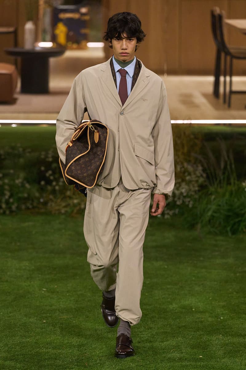 Pharrell Louis Vuitton Fall/Winter 2026 Menswear Paris Fashion Week Runway Collection slippers leather Pharrell's Louis Vuitton FW26 Menswear Collection Reimagines the Architecture of the Inhabited Uniform