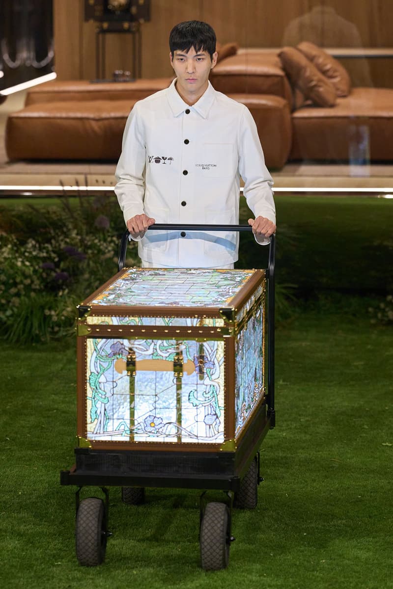 Pharrell Louis Vuitton Fall/Winter 2026 Menswear Paris Fashion Week Runway Collection slippers leather Pharrell's Louis Vuitton FW26 Menswear Collection Reimagines the Architecture of the Inhabited Uniform