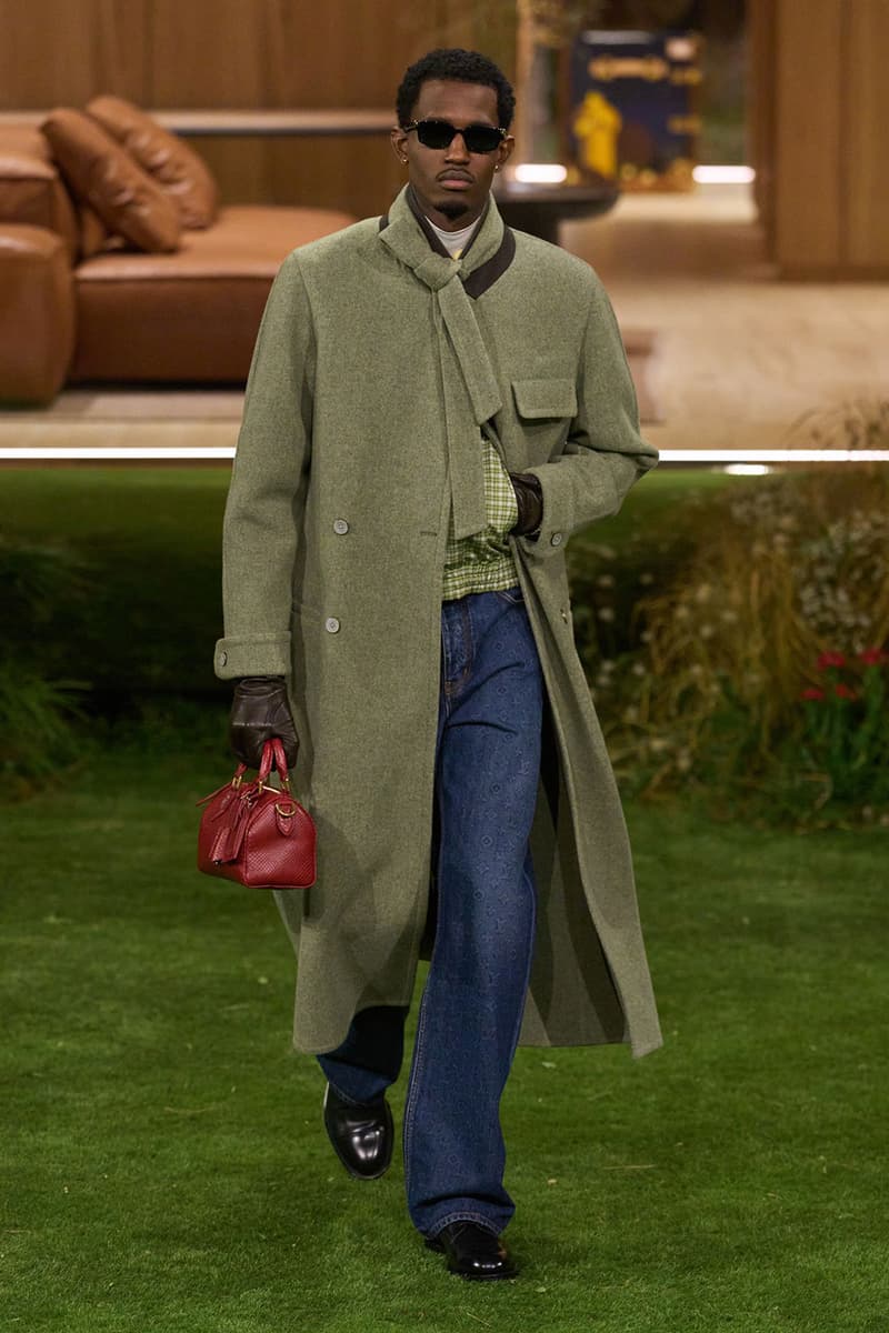 Pharrell Louis Vuitton Fall/Winter 2026 Menswear Paris Fashion Week Runway Collection slippers leather Pharrell's Louis Vuitton FW26 Menswear Collection Reimagines the Architecture of the Inhabited Uniform