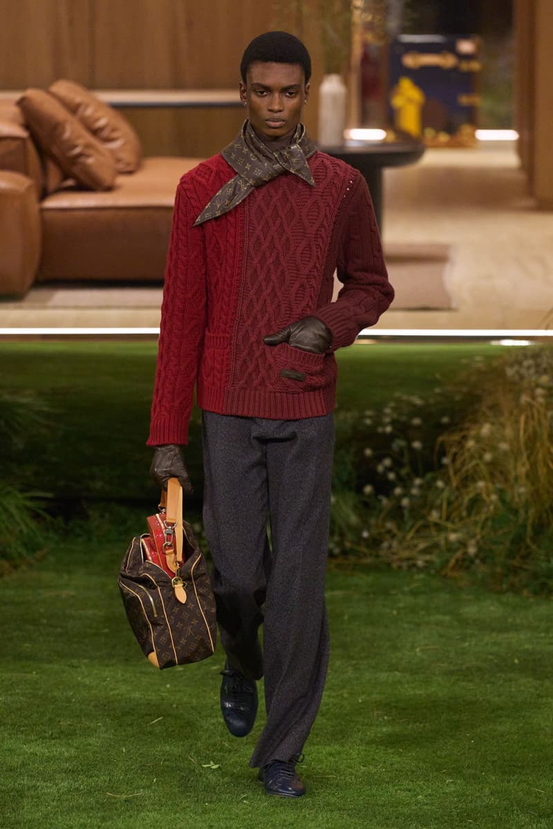 Pharrell Louis Vuitton Fall/Winter 2026 Menswear Paris Fashion Week Runway Collection slippers leather Pharrell's Louis Vuitton FW26 Menswear Collection Reimagines the Architecture of the Inhabited Uniform