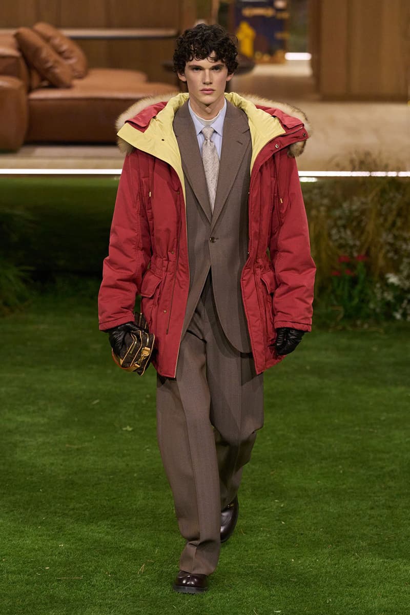 Pharrell Louis Vuitton Fall/Winter 2026 Menswear Paris Fashion Week Runway Collection slippers leather Pharrell's Louis Vuitton FW26 Menswear Collection Reimagines the Architecture of the Inhabited Uniform