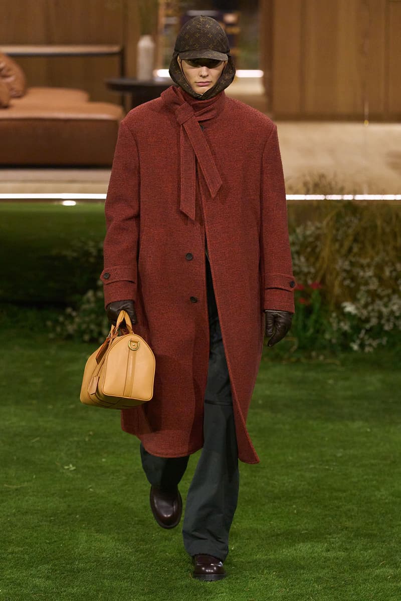 Pharrell Louis Vuitton Fall/Winter 2026 Menswear Paris Fashion Week Runway Collection slippers leather Pharrell's Louis Vuitton FW26 Menswear Collection Reimagines the Architecture of the Inhabited Uniform