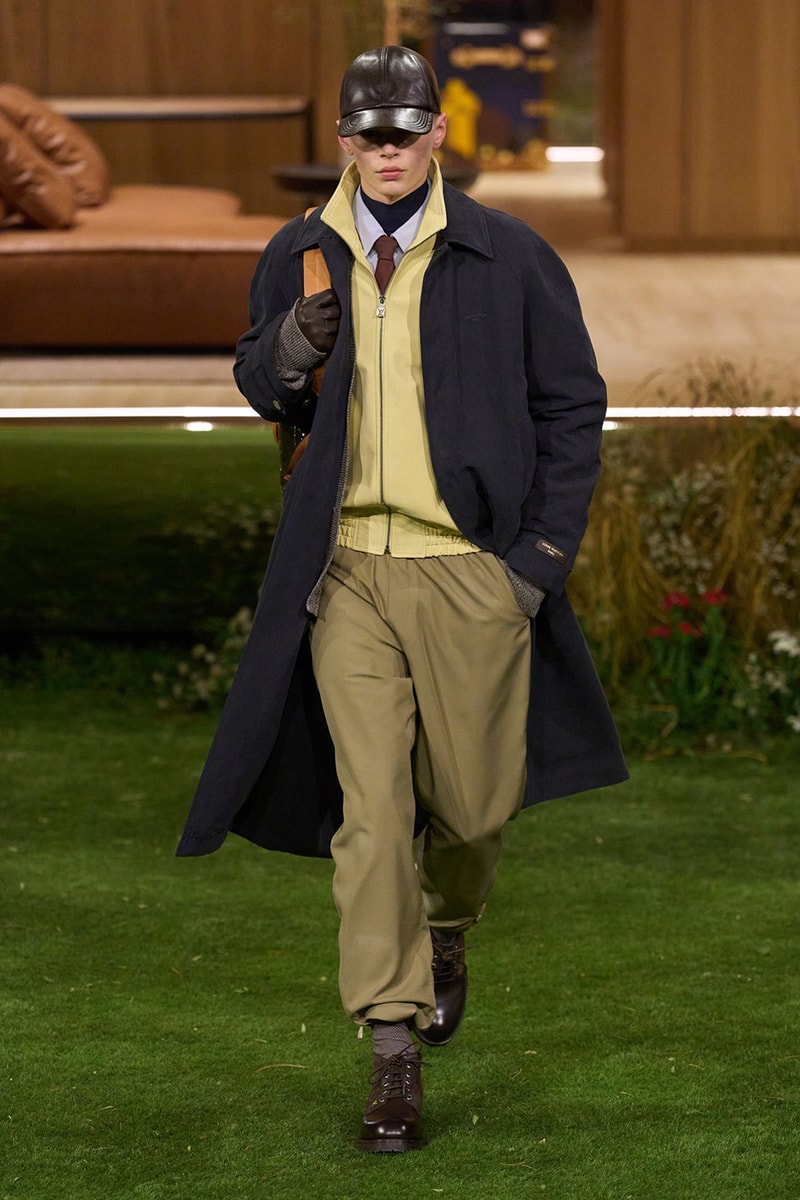 Pharrell Louis Vuitton Fall/Winter 2026 Menswear Paris Fashion Week Runway Collection slippers leather Pharrell's Louis Vuitton FW26 Menswear Collection Reimagines the Architecture of the Inhabited Uniform