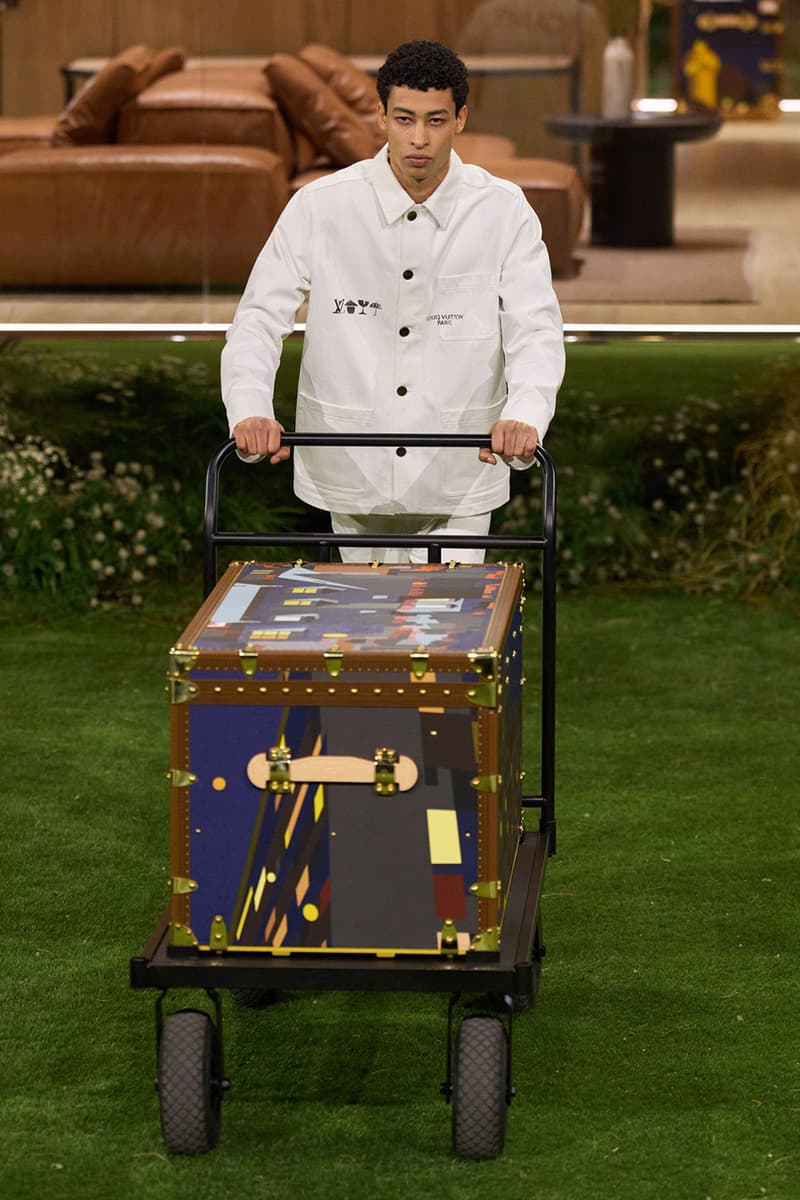 Pharrell Louis Vuitton Fall/Winter 2026 Menswear Paris Fashion Week Runway Collection slippers leather Pharrell's Louis Vuitton FW26 Menswear Collection Reimagines the Architecture of the Inhabited Uniform
