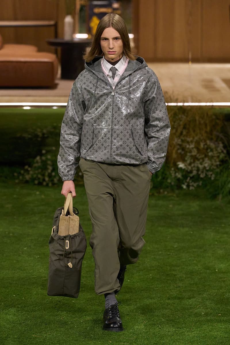 Pharrell Louis Vuitton Fall/Winter 2026 Menswear Paris Fashion Week Runway Collection slippers leather Pharrell's Louis Vuitton FW26 Menswear Collection Reimagines the Architecture of the Inhabited Uniform