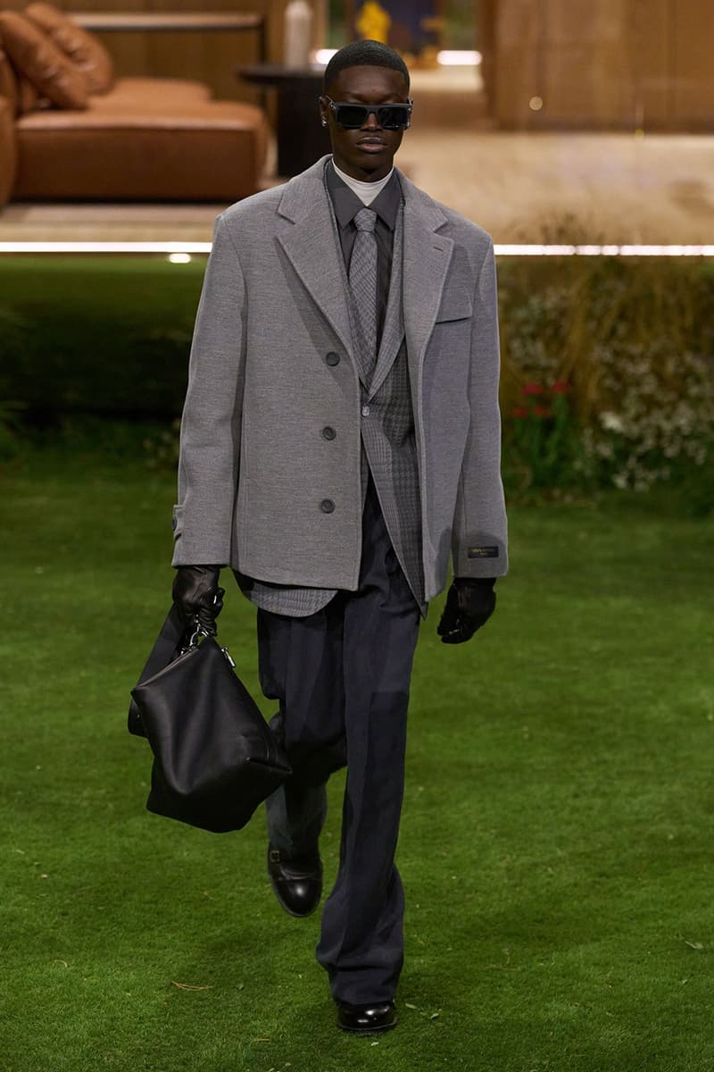 Pharrell Louis Vuitton Fall/Winter 2026 Menswear Paris Fashion Week Runway Collection slippers leather Pharrell's Louis Vuitton FW26 Menswear Collection Reimagines the Architecture of the Inhabited Uniform