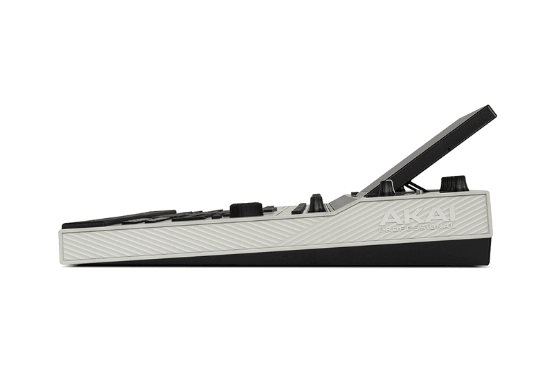 Akai MPC XL Standalone Music Production alphatheta serato andy mac j dilla native instruments daw 