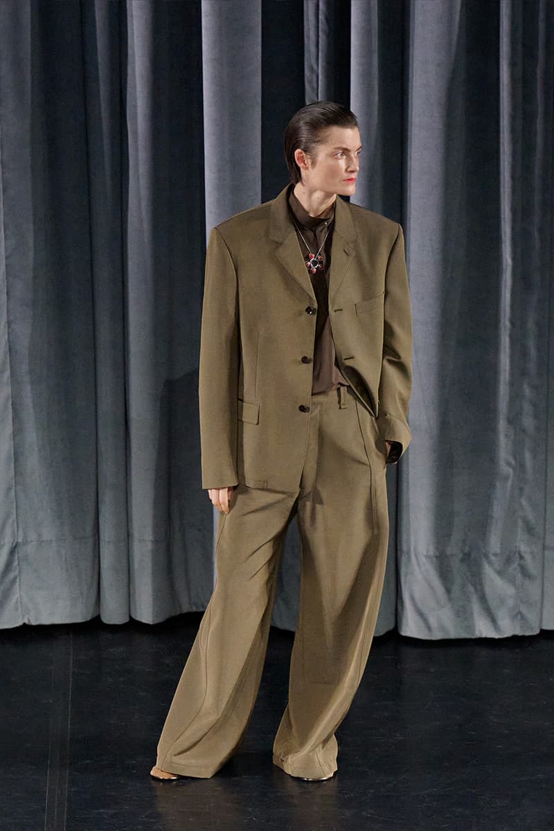 Lemaire Fall/Winter 2026 Paris Fashion Week Runway Collection Lemaire FW26 Is a Theatrical Metamorphosis of Form