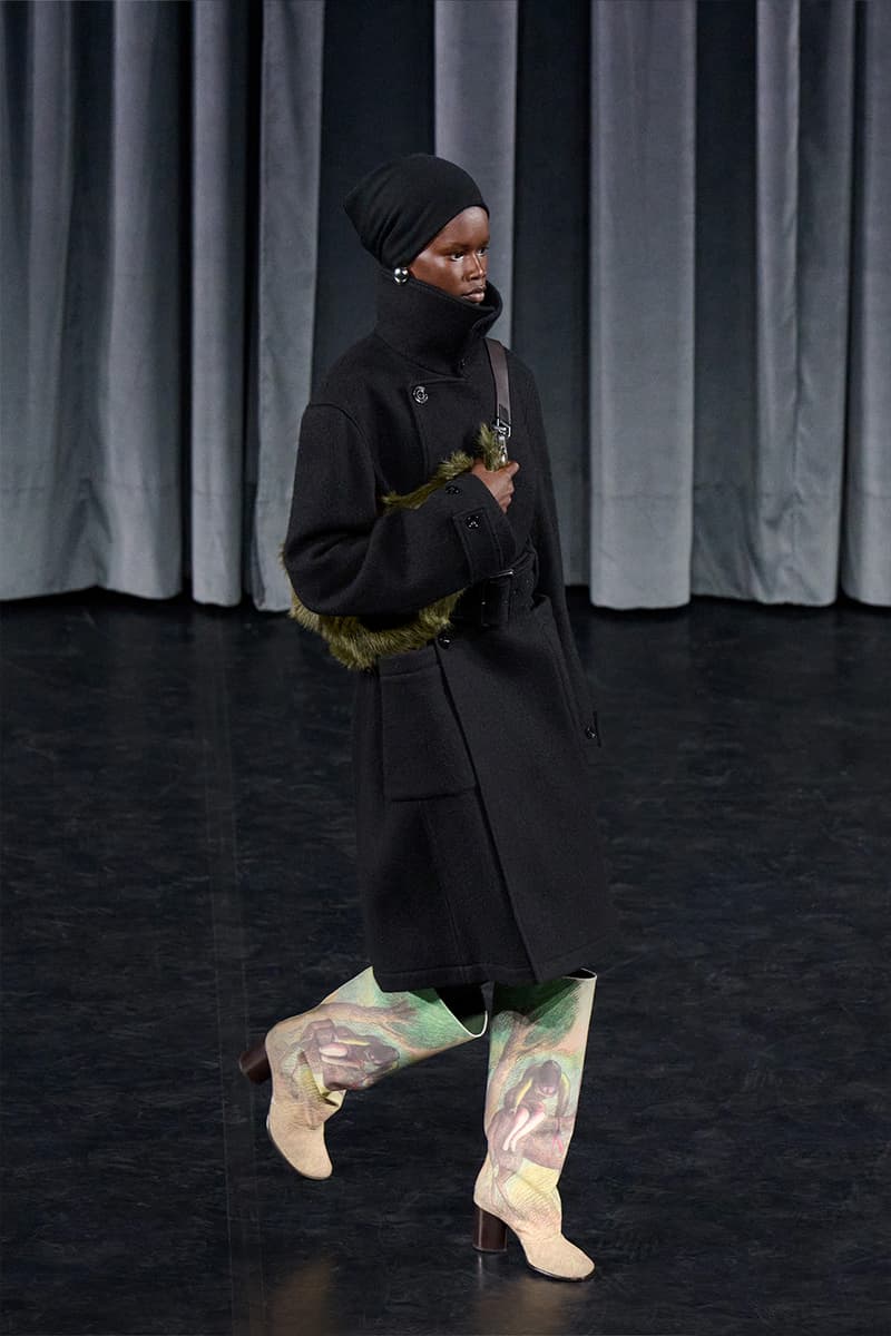 Lemaire Fall/Winter 2026 Paris Fashion Week Runway Collection Lemaire FW26 Is a Theatrical Metamorphosis of Form